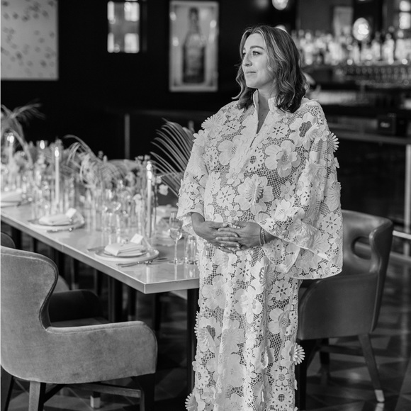 Meet your Posher, Katherine - Picture 2 of 6